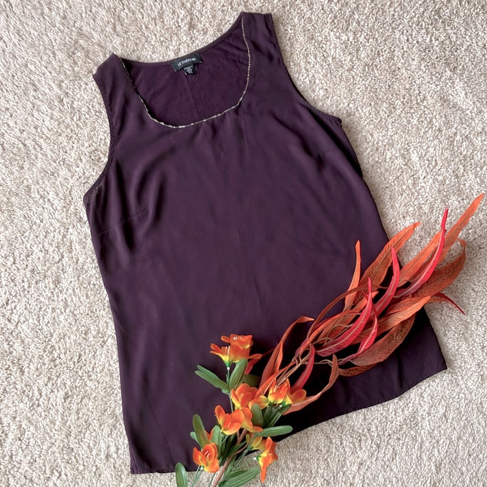 Le Chateau | Sleeveless Blouse